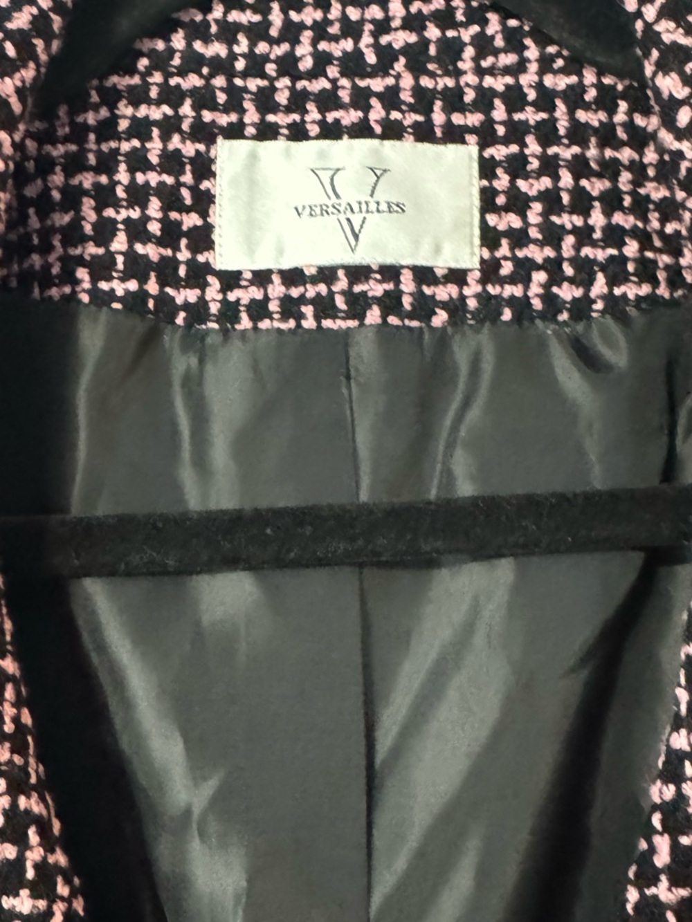 Versailles Pink Black Tweed Blazer Pearl Button Scalloped Trim Jacket - Picture 3 of 13